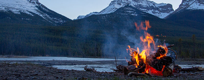 Survival Zunder Outdoor Feuer mit Survival Zunder